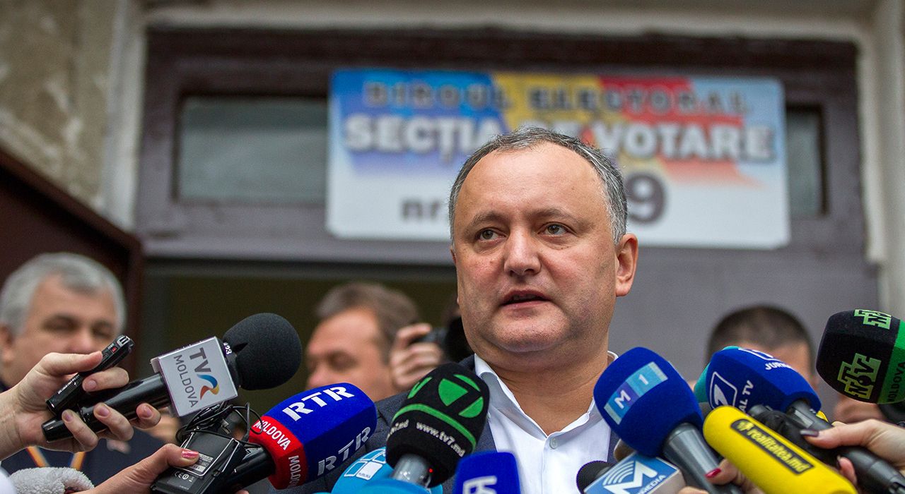 Президентом Молдовы избран социалист Додон