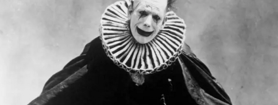 Топ-20 самых жутких винтажных костюмов на Хэллоуин