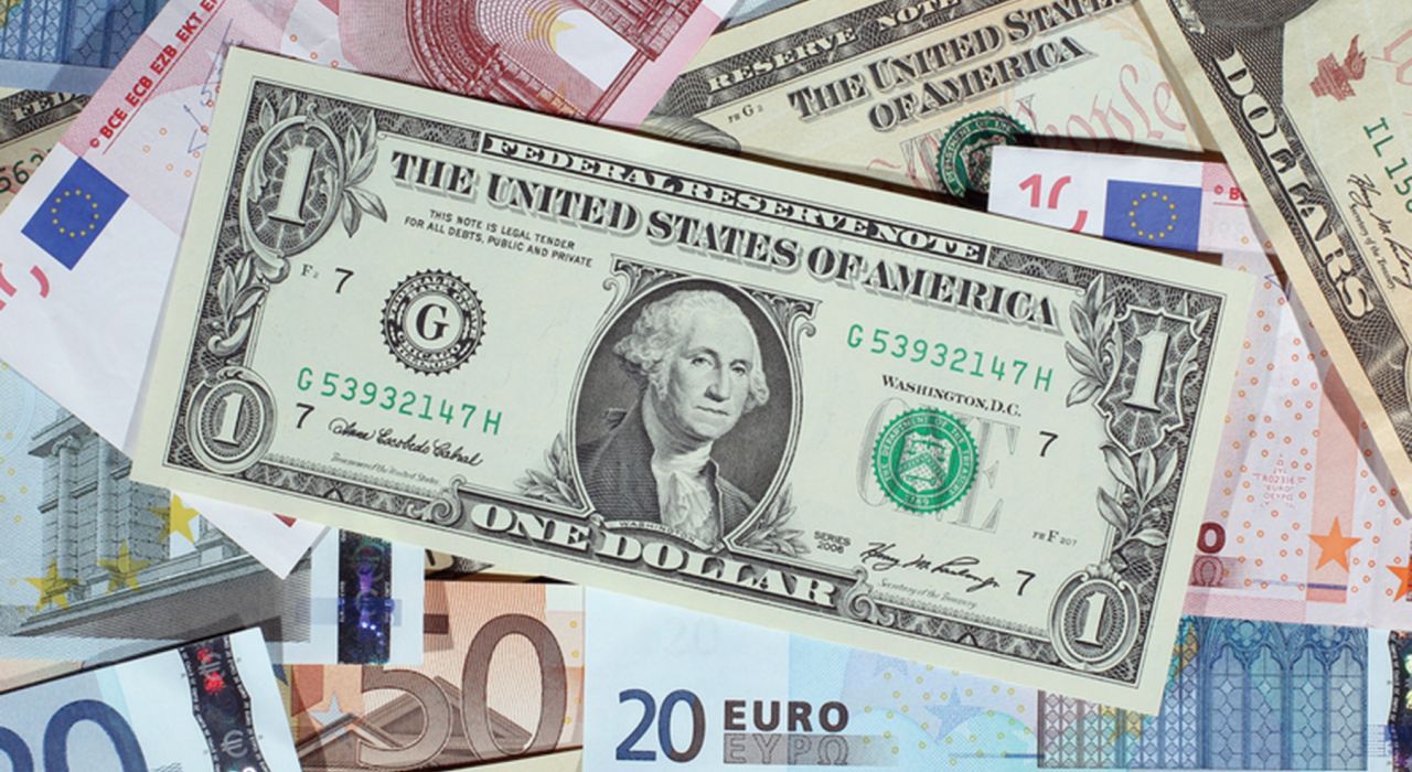 В Украине резко меняются курсы валют: почему и что ожидать
