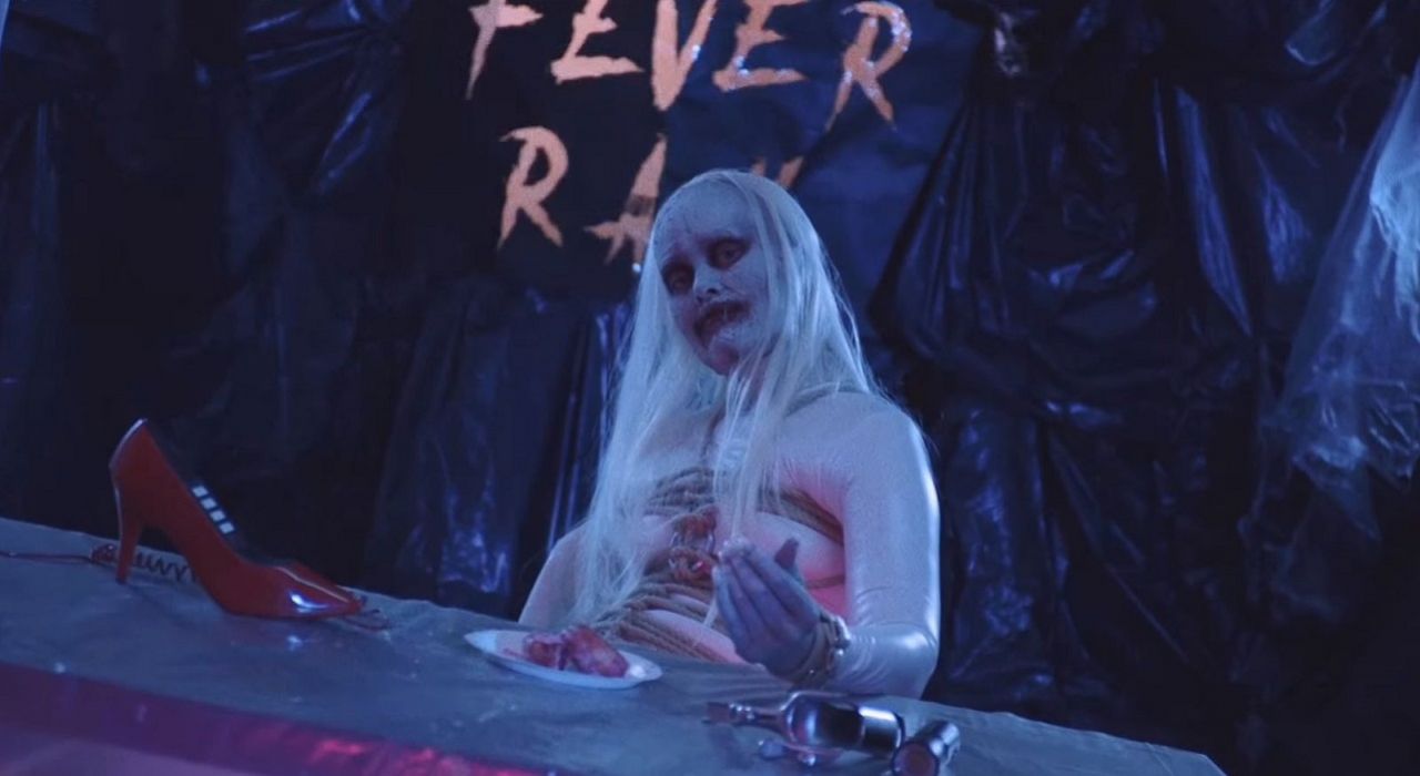 Шведская певица Fever Ray представила клип на песню «Mustn't Hurry»