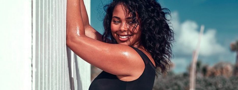 Модель plus-size представила свое видение каталога Victoria’s Secret