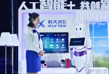 В Китае робот сдал экзамены и получил лицензию врача