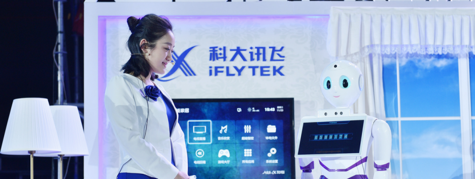 В Китае робот сдал экзамены и получил лицензию врача