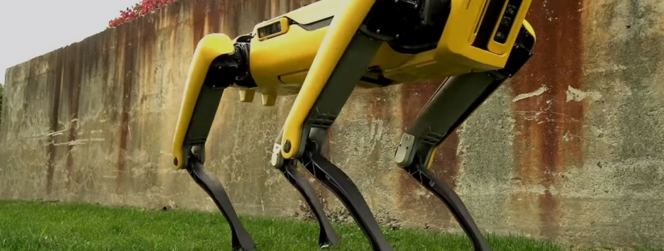 Новый робот Boston Dynamics вышел на прогулку (видео)