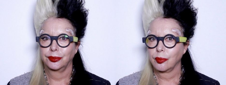 На Киевской биеннале представит перформанс французская художница ОРЛАН