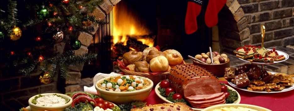 Психологи рассказали, почему люди переедают