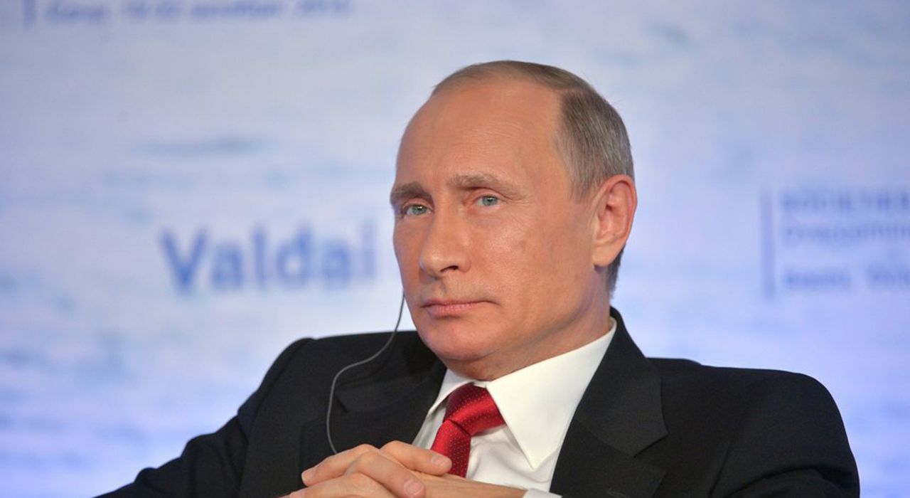 Тайны кремлевского двора: когда Путин объявит о своем выдвижении в президенты
