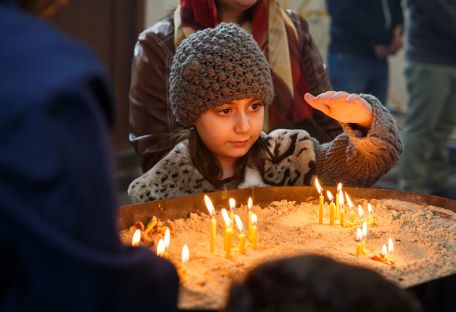 Вера и традиции: как проходит служба в армянской церкви