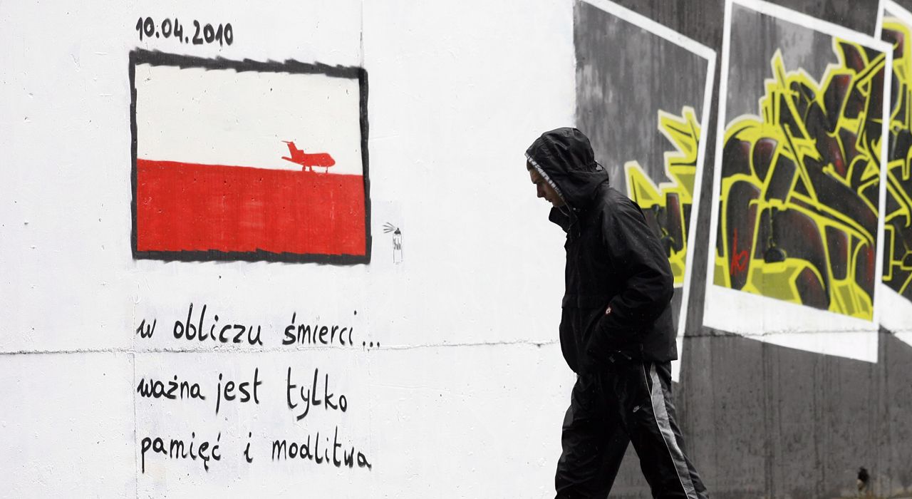 Правда из могил: Польша эксгумирует жертв катастрофы под Смоленском