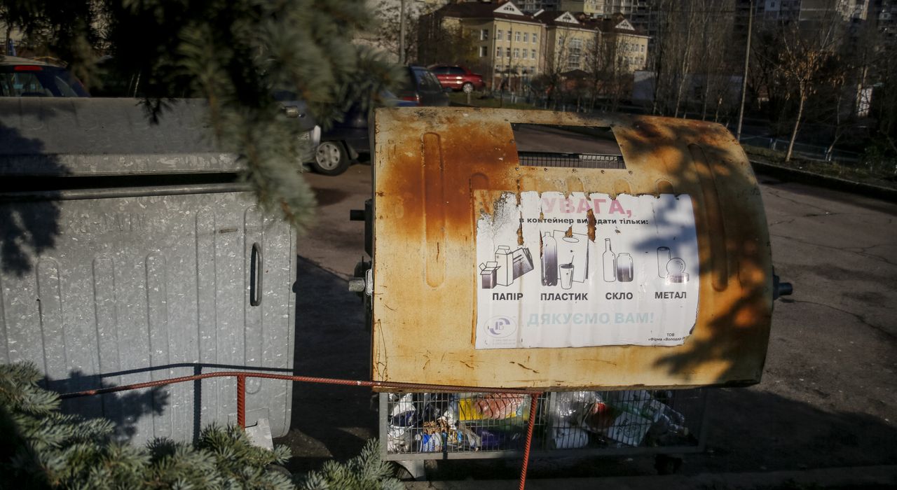 Неєвропейські смітники: куди в Києві викидати відсортовані відходи (фото)