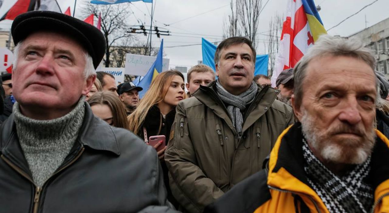Саакашвили против Порошенко: что происходит и чего ждать в будущем
