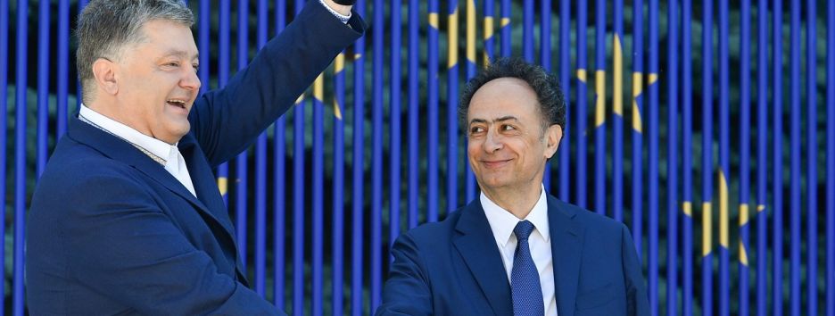 Безвиз и ухудшение отношений с соседями: победы и поражения украинской дипломатии