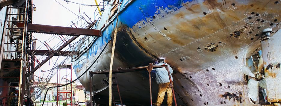 Санкции понарошку: почему российским компаниям не страшны украинские запреты?