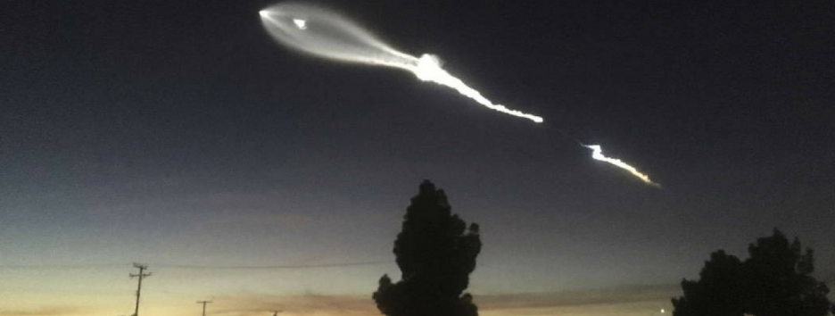 Фотограф заснял потрясающий таймлапс запуска ракеты SpaceX