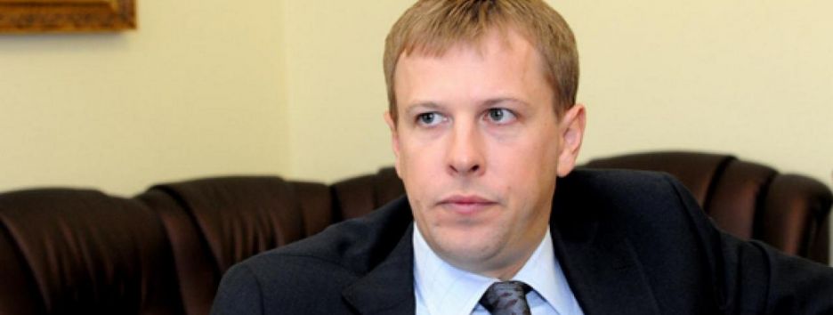 Как Хомутынник забрал деньги из банка перед самым банкротством