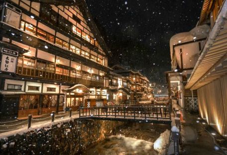 Фотограф показал красоту зимних пейзажей Японии