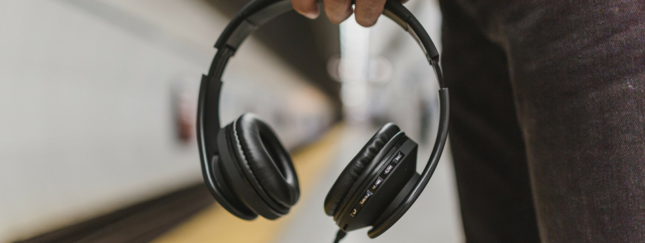 Компьютер “прочел мысли” людей и угадал, какую музыку они слушают