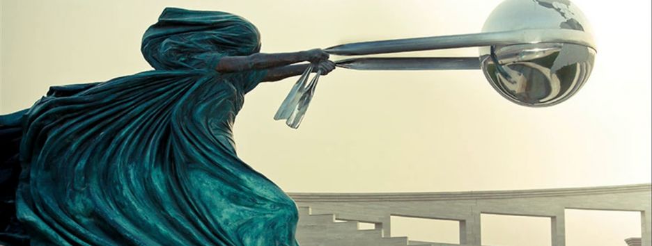 12 гравитационных скульптур, на которые хочется посмотреть минимум дважды