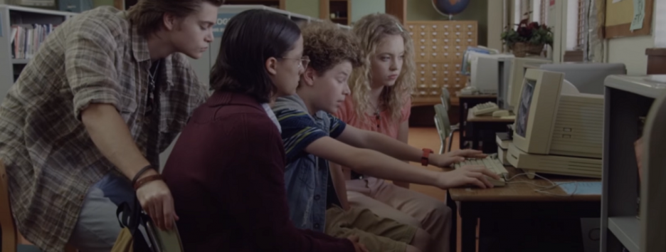 Netflix представил трейлер нового сериала о подростках 90-х