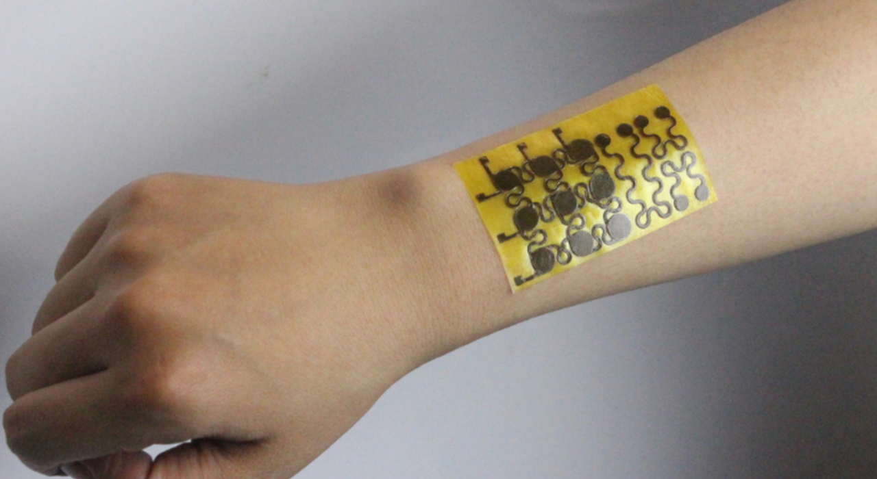 Ученые создали экологичную электронную кожу, которая может исцелять себя