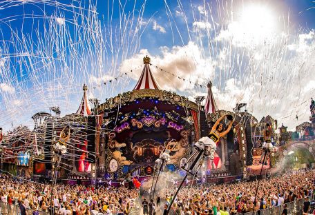 10 самых ярких фестивалей мира