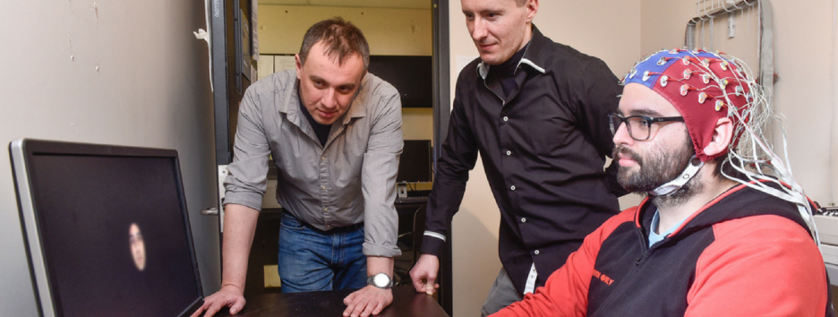 Нейробиологи научились воссоздавать лица из памяти людей