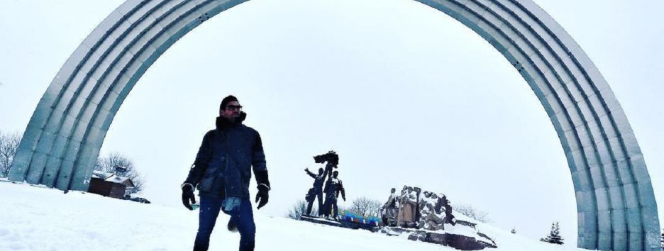 Звезда Хоббита приехал в Киев и поделился кадрами заснеженной столицы