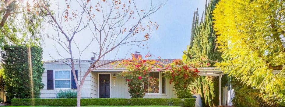 На продажу выставили дом, в котором Тарантино снимал «Криминальное чтиво»