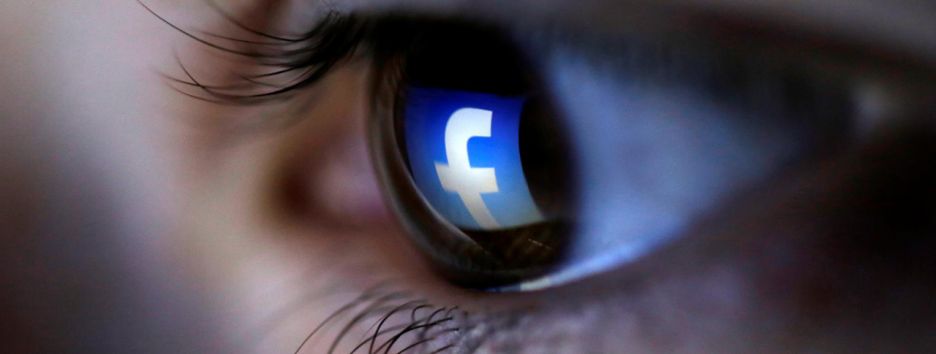 Facebook в центре скандала: что нужно знать и как защитить свои данные