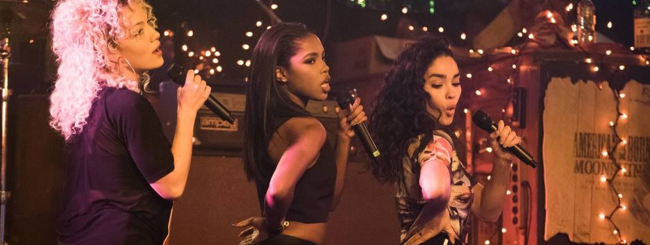 Сериалы декабря: Ленни Кравитц и мульт от Гильермо дель Торо