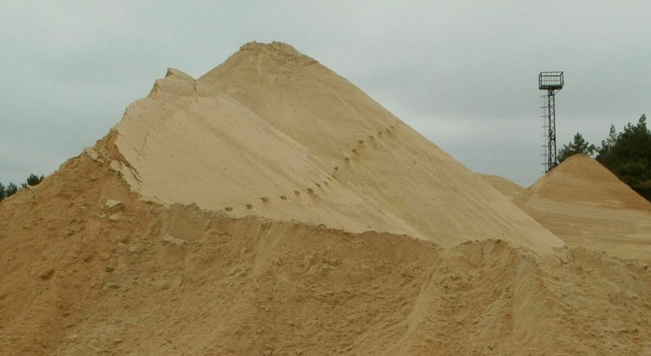 Чиновники госкомпании через «благотворителей» украли 2 млн тонн песка