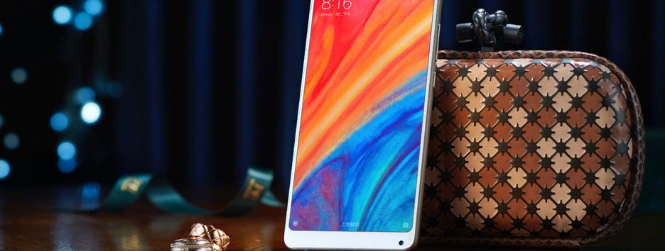 Новый безрамочный смартфон Xiaomi Mi Mix 2S - характеристики и цена