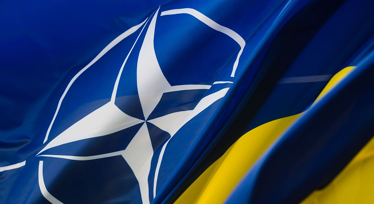 Закрепление НАТО в Конституции: предвыборный пиар или геостратегия для страны