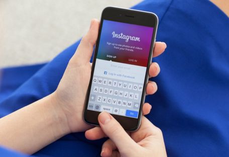 В Instagram Stories добавили функцию публикации галерей