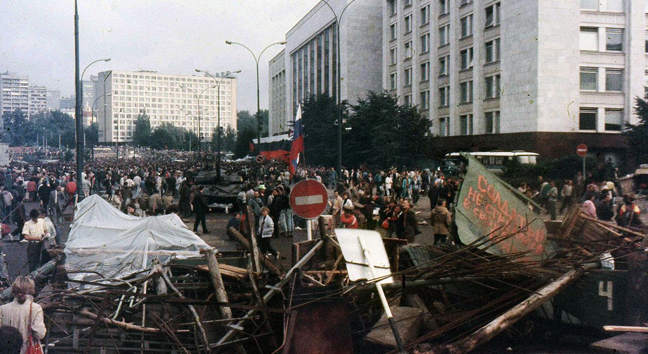 500 слов о том, как и почему развалился СССР