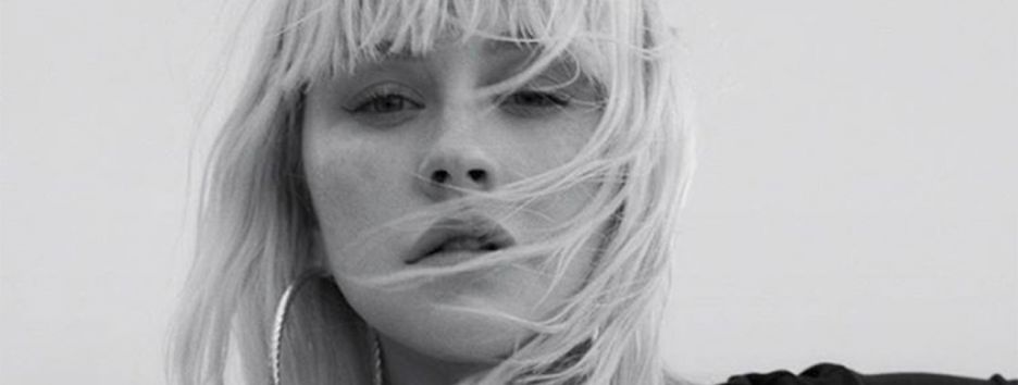 Кристина Агилера представила трек «Twice» из нового альбома