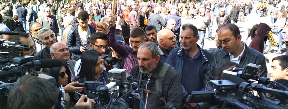 Армения: форс-мажорная смена элит