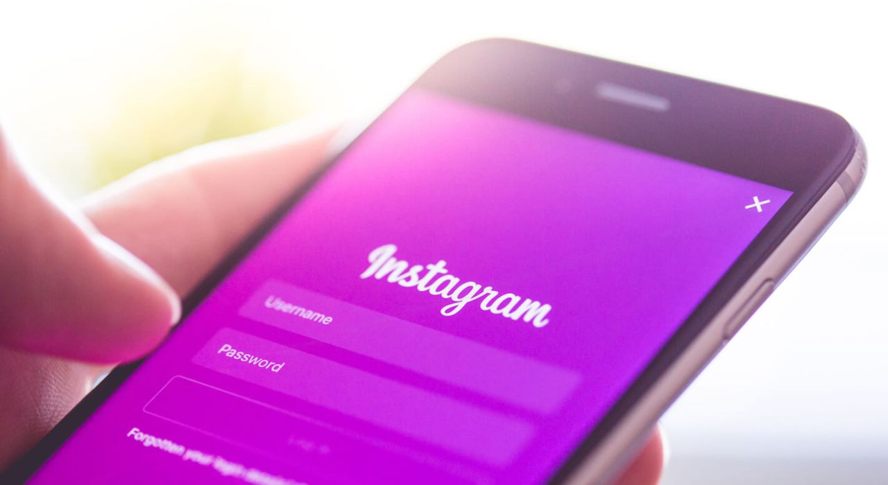 Instagram разрешил убирать посты пользователей, которые не хочется видеть в ленте