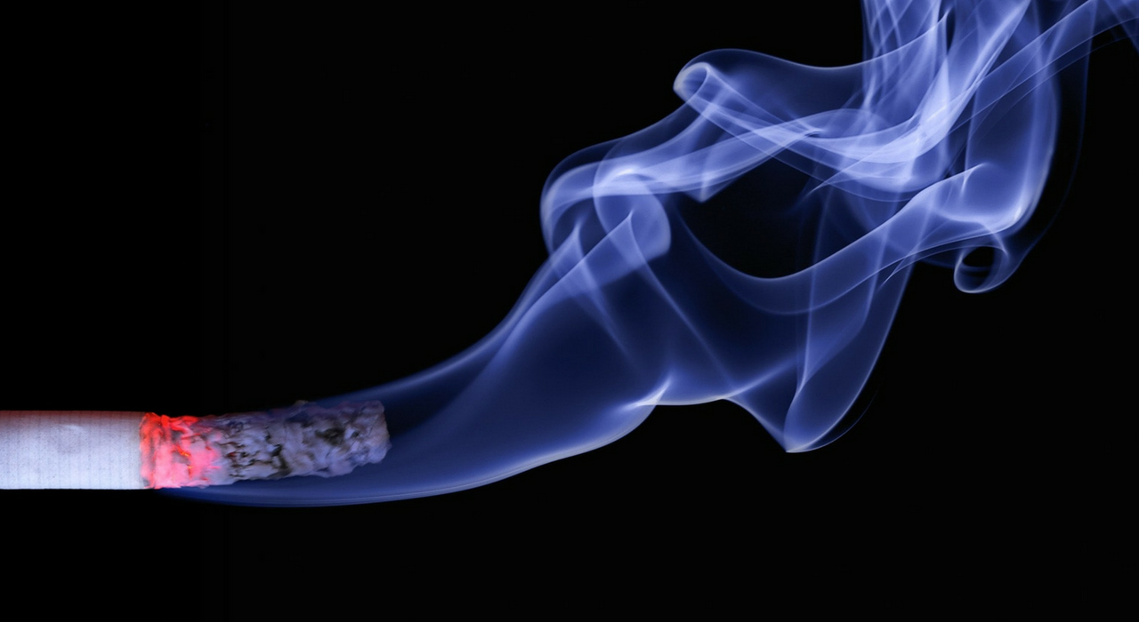 Как именно курение вызывает рак