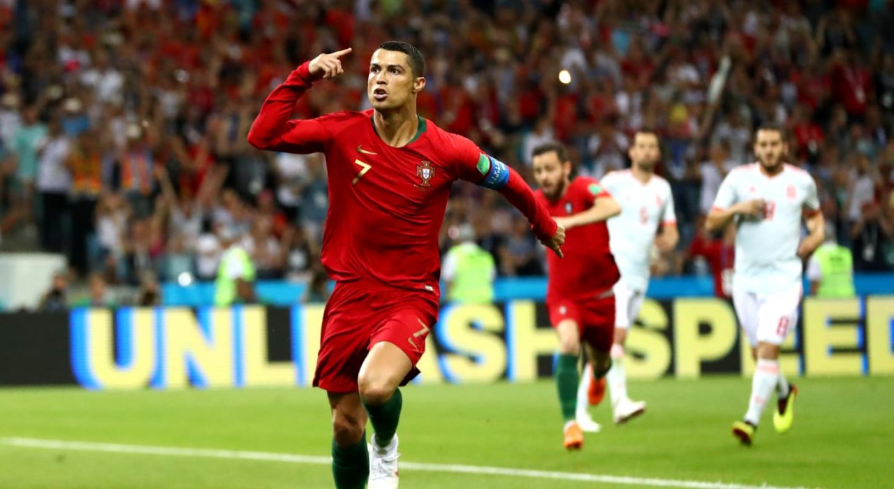 Видео голов в матче Португалия - Испания