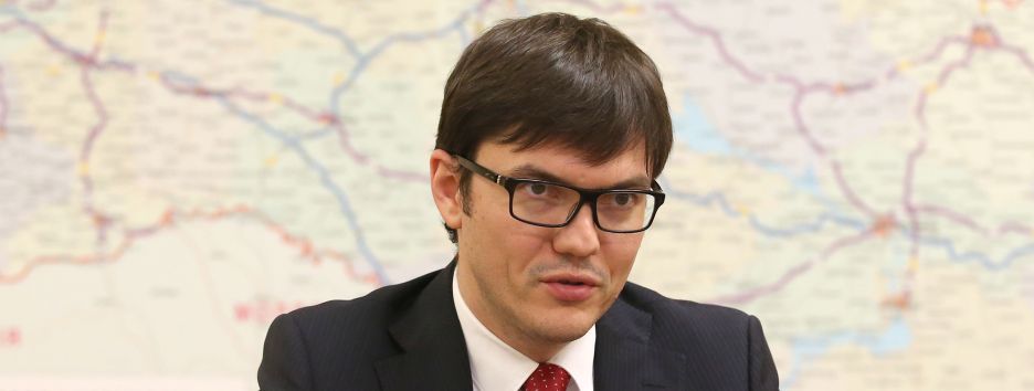 Из-за Пивоварского порт 