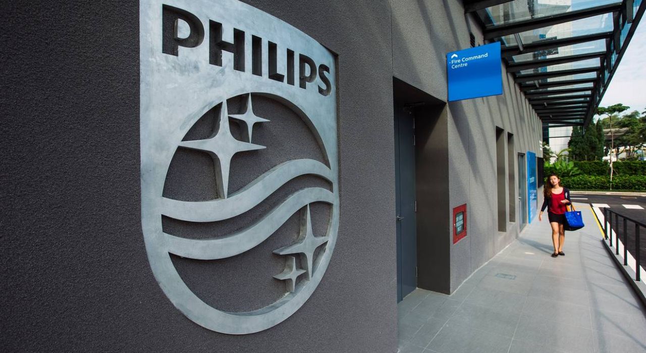 Компания Philips продает большую часть LED-бизнеса за $1,5 млрд
