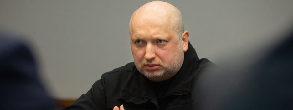 Почему слова Турчинова о новом оружии сдерживания России лишь пустой звук