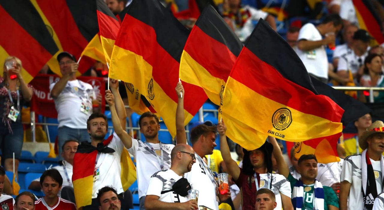 Видео голов и лучших моментов матча Германия - Швеция