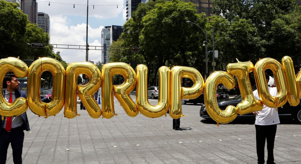 Мировой опыт борьбы с коррупцией: от Бразилии до Украины Порошенко