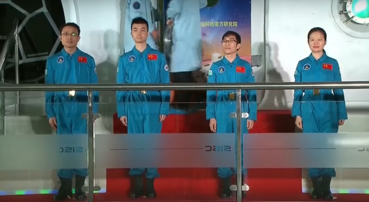 В Китае завершили эксперимент по имитации полета в космос