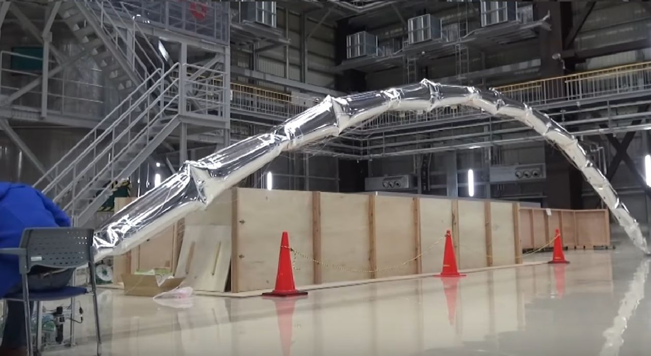 Разработан самый длинный и самый легкий робот Giacometti Arm