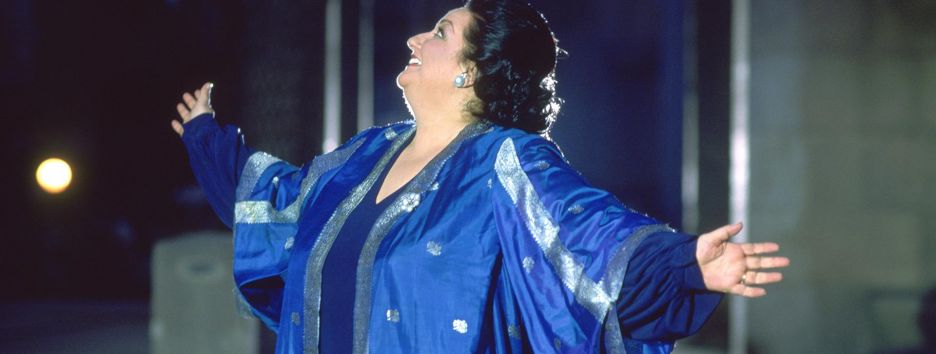 Звезда, вернувшаяся в Космос: мир прощается с оперной дивой Монсеррат Кабалье