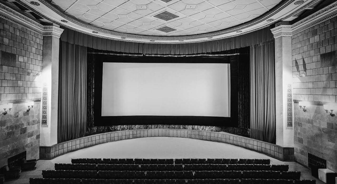 Бизнес или искусство: почему в Украине закрываются культовые кинотеатры?
