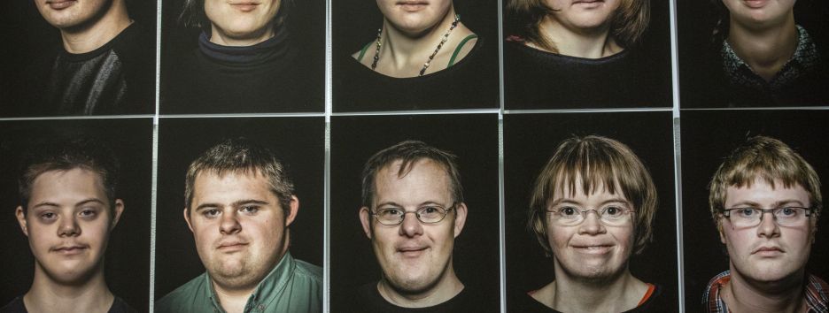 Нам не до шуток: один день с людьми с Даун–синдромом